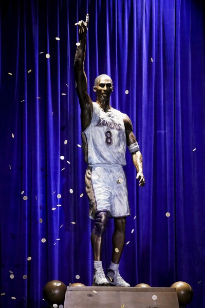 Kobe bryant's feet cheap